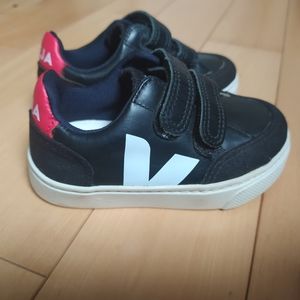 Veja Toddler Sneakers